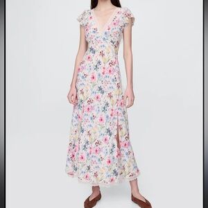 Gap V-Neck Crepe Maxi Dress